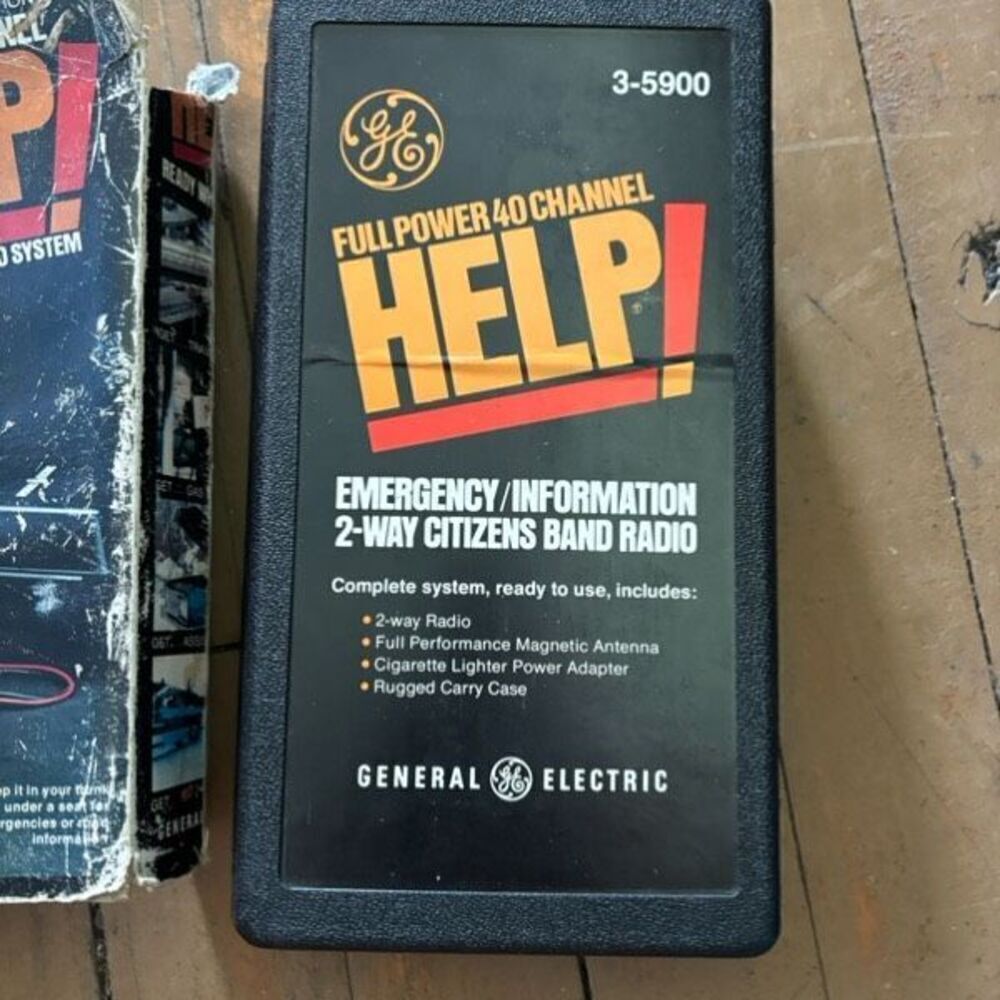 General Electric 3-5900 40 Channel Help 2 Way Citizens Band CB Radio System